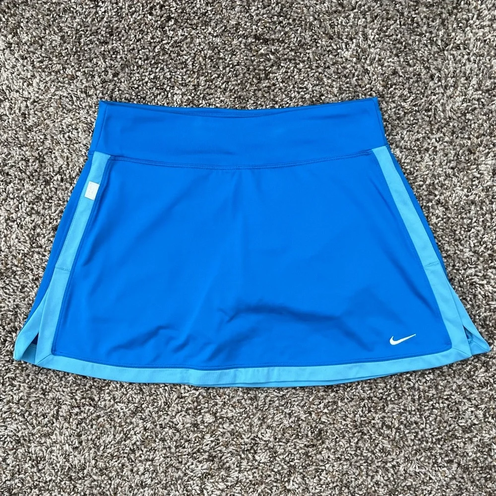Nike DriFit Tennis Skirt - Picture 1 of 6